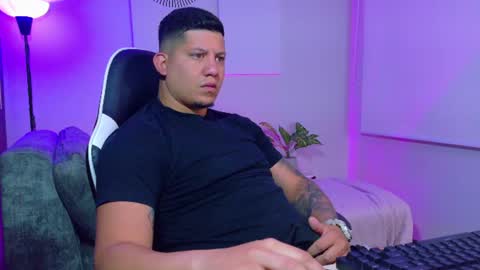 Roberto online show from August 8, 12:49 pm