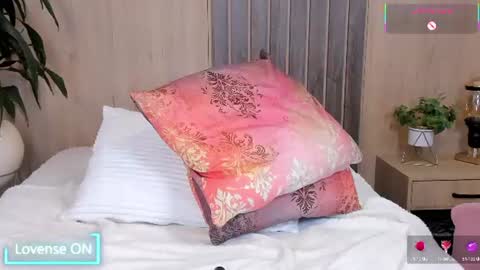 _samantagomez online show from July 24, 4:21 pm