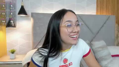 Antonella  online show from August 11, 2:30 pm