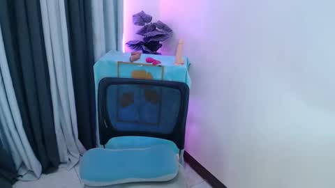 SELENE online show from February 18, 2:19 am