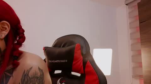 Selene online show from August 10, 3:46 pm