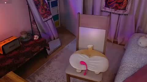 Laura online show from July 3, 4:36 am