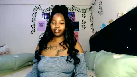 Abbie online show from June 25, 11:41 pm