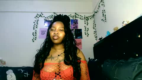 Abbie online show from June 30, 8:32 pm