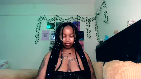 Abbie online show from July 22, 10:01 pm