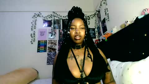 Abbie online show from August 15, 10:36 pm