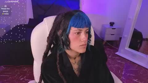 _sharlotte777 online show from August 3, 5:31 pm
