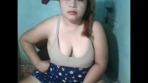 _simply_mama online show from May 30, 11:50 pm