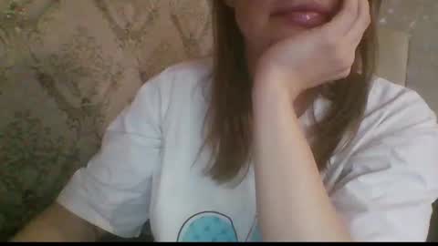 _sladkiegubki_ online show from February 24, 8:35 am