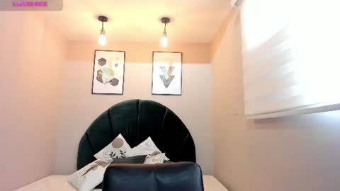    640  200   online show from August 5, 7:01 pm