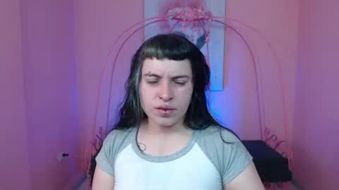 Sofia  online show from August 11, 12:40 pm