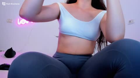 _sofiarose online show from August 2, 8:05 pm