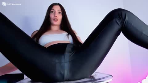 _sofiarose online show from August 12, 10:23 pm