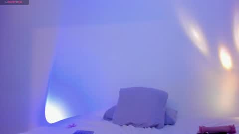 _sofiglow online show from July 15, 11:05 pm