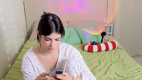 ur Sofi online show from August 1, 11:44 pm