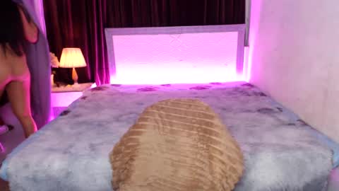  SunnyTs    online show from August 3, 10:06 pm