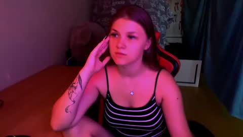 Mari online show from August 2, 3:08 pm