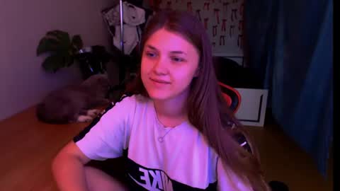 Mari online show from August 17, 7:13 am