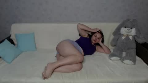 Lana online show from August 6, 9:52 am