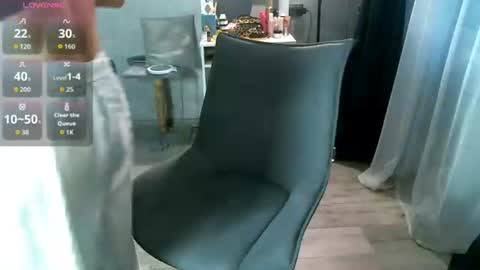 Milana   welcome to my world  online show from August 7, 2:06 pm