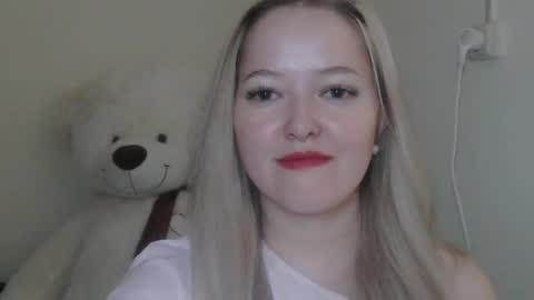 _sweet_smile_ online show from August 2, 12:06 am