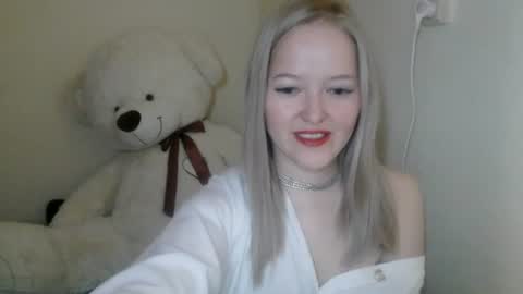 _sweet_smile_ online show from August 14, 10:46 pm