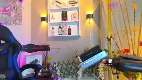 Taylor online show from July 25, 1:53 am