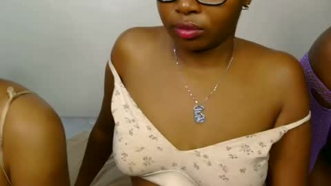 Tigress online show from August 12, 5:15 pm