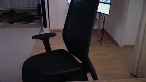 _trythis_ online show from July 18, 2:51 pm