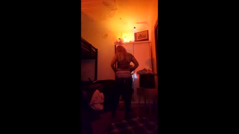 _turb0_tr4sh_ online show from June 8, 12:22 pm