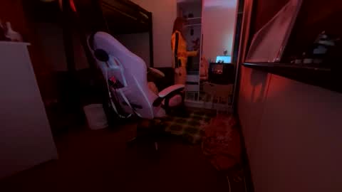 _turb0_tr4sh_ online show from June 8, 5:52 pm