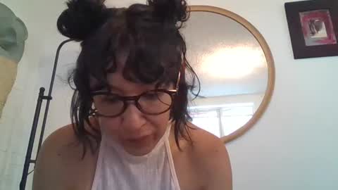 _tutti_frutti_ online show from August 9, 8:10 pm