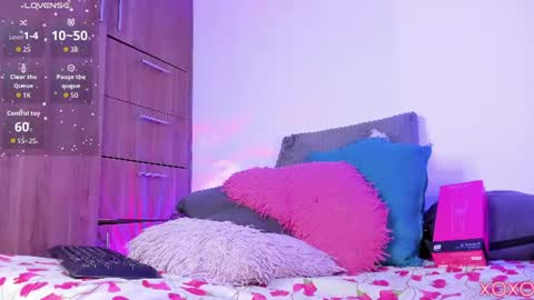     online show from August 6, 3:05 am