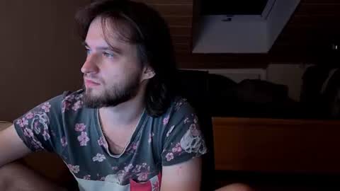 Vlad online show from August 7, 2:33 am