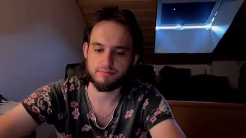Vlad online show from August 7, 3:45 pm