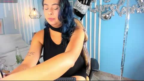 _valeryboobs_ online show from August 11, 12:40 pm