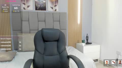 _valerycooper online show from August 11, 3:03 pm