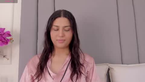 _valerycooper online show from August 13, 7:39 pm