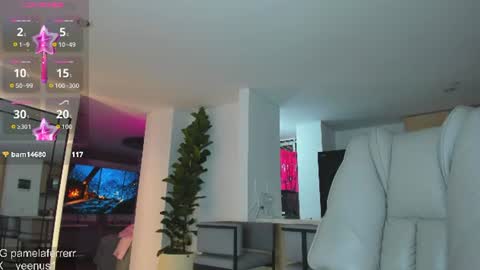 stephany online show from August 8, 3:50 am