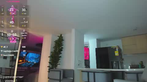 stephany online show from August 14, 1:09 am
