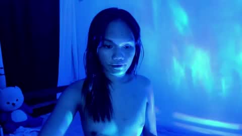 _venuz69_ online show from August 12, 2:08 pm