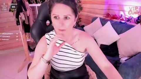 Sol online show from August 13, 3:37 pm