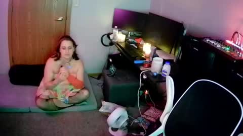 _vixess_ online show from August 16, 6:06 am