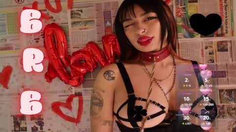 _weird_sativa online show from August 14, 3:04 pm