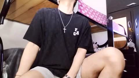 Daniel online show from August 2, 10:06 pm