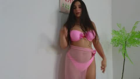 Niki online show from May 18, 11:05 pm