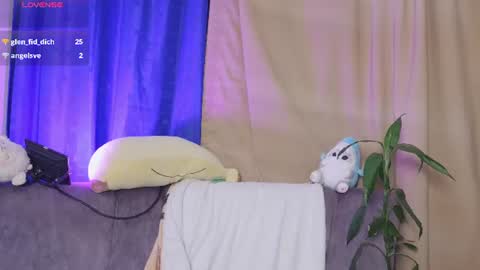 _yourcherrybomb online show from July 20, 2:03 am
