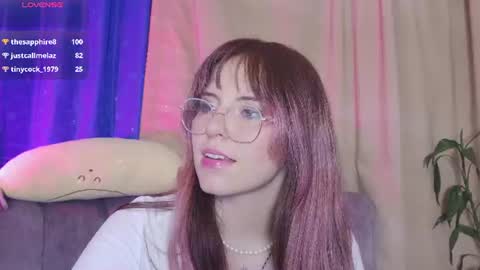 _yourcherrybomb online show from July 27, 5:24 am