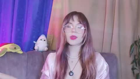 _yourcherrybomb online show from July 31, 3:35 am