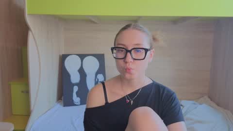 Eva online show from August 2, 5:58 am